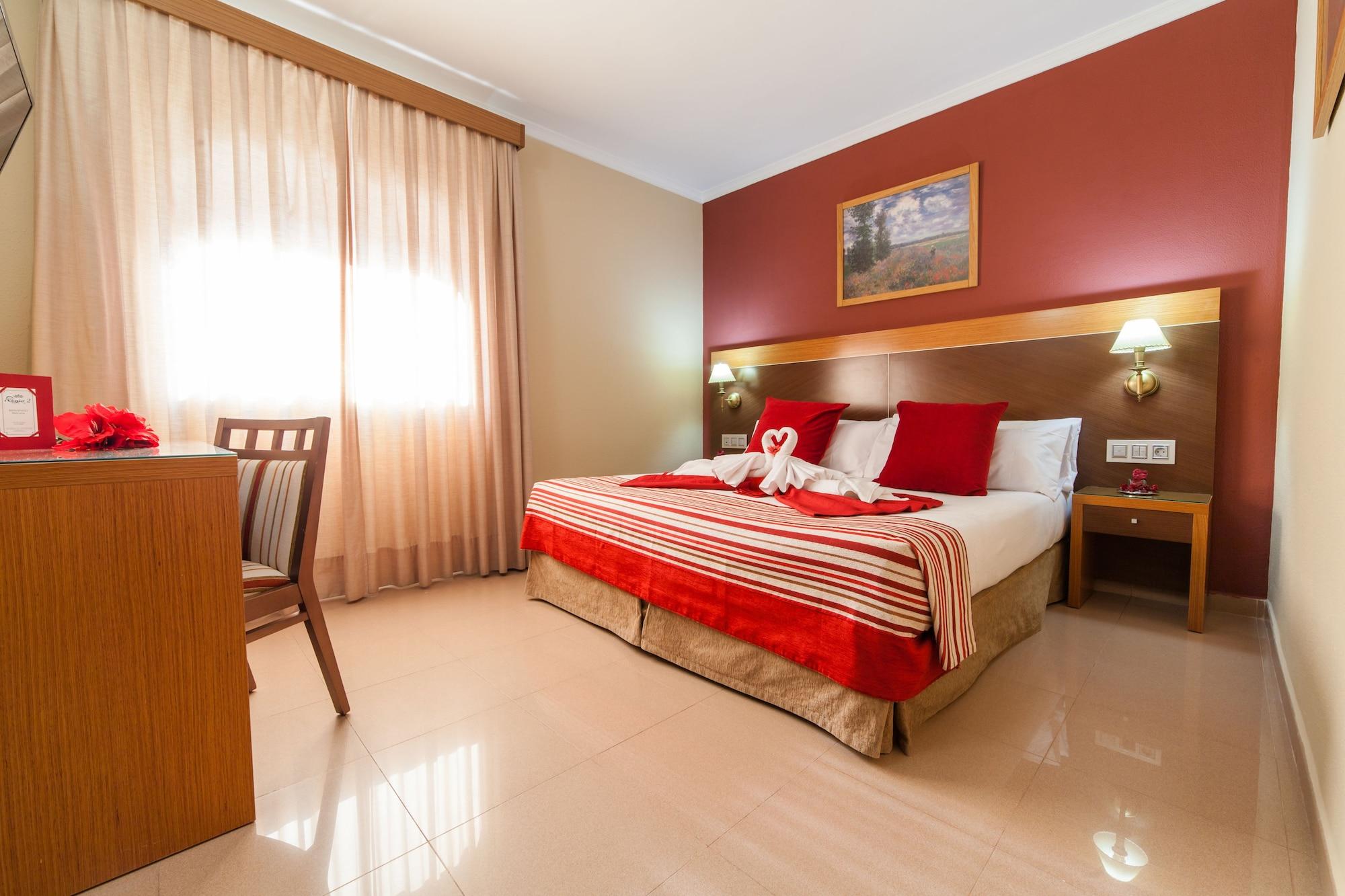Hotel Regio 2 Kadyks Zewnętrze zdjęcie