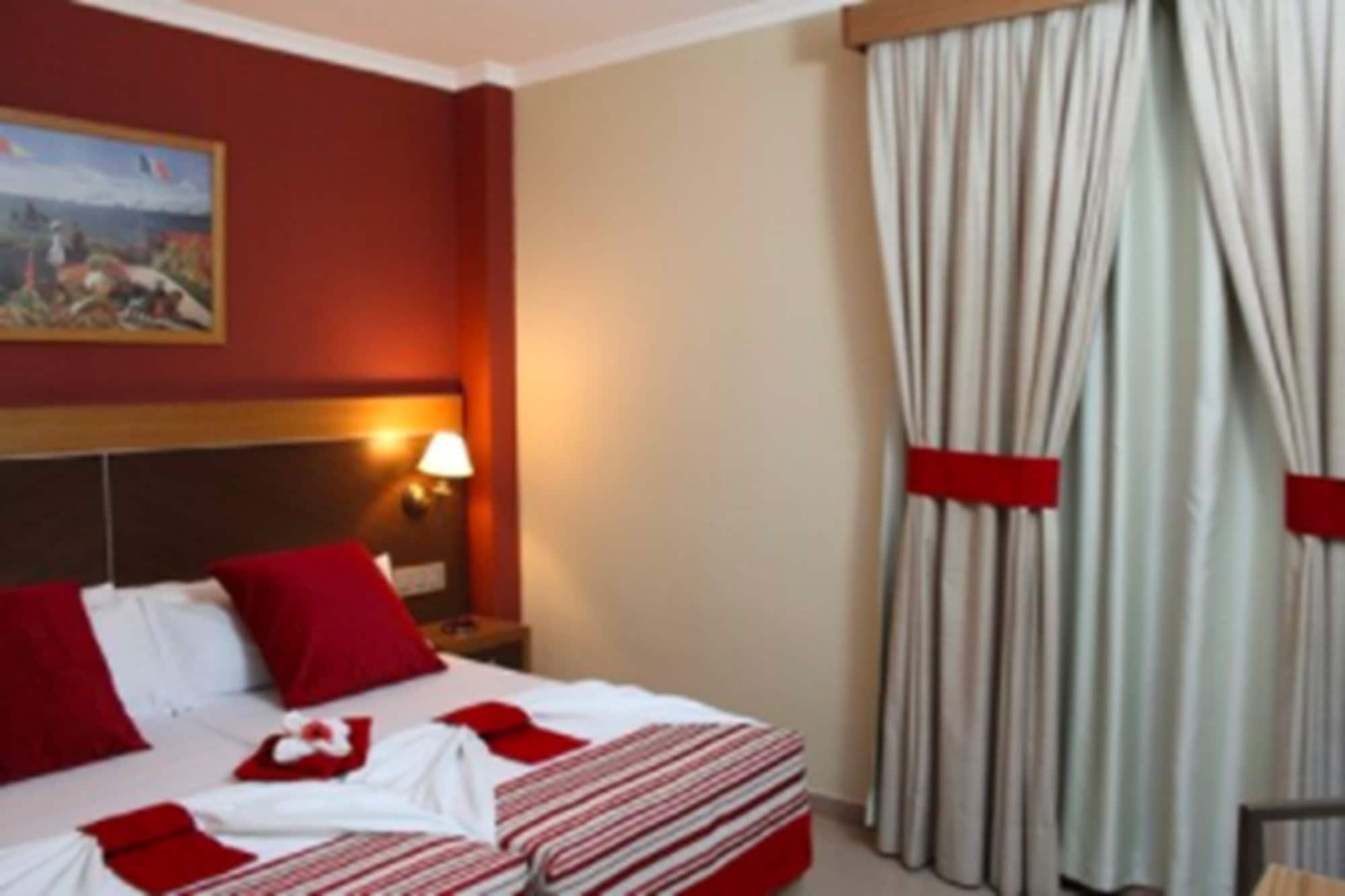 Hotel Regio 2 Kadyks Zewnętrze zdjęcie